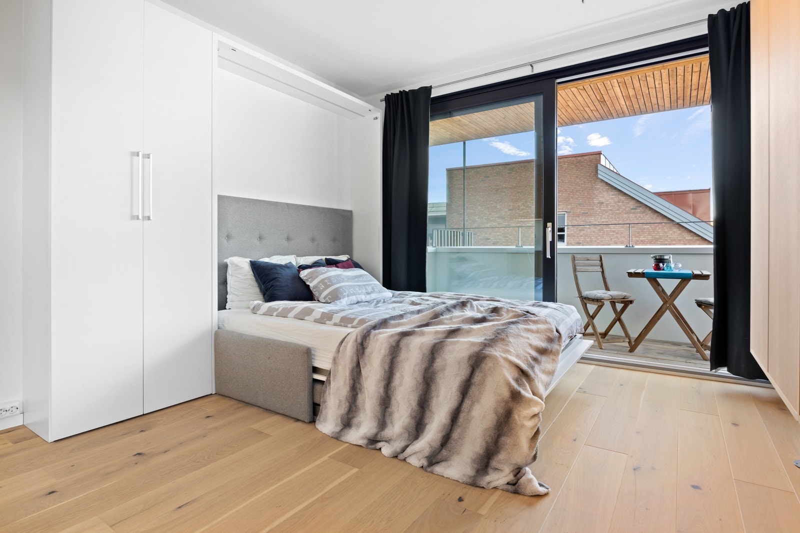 Slik ser det ut når sengen er nedfelt Galleribilde