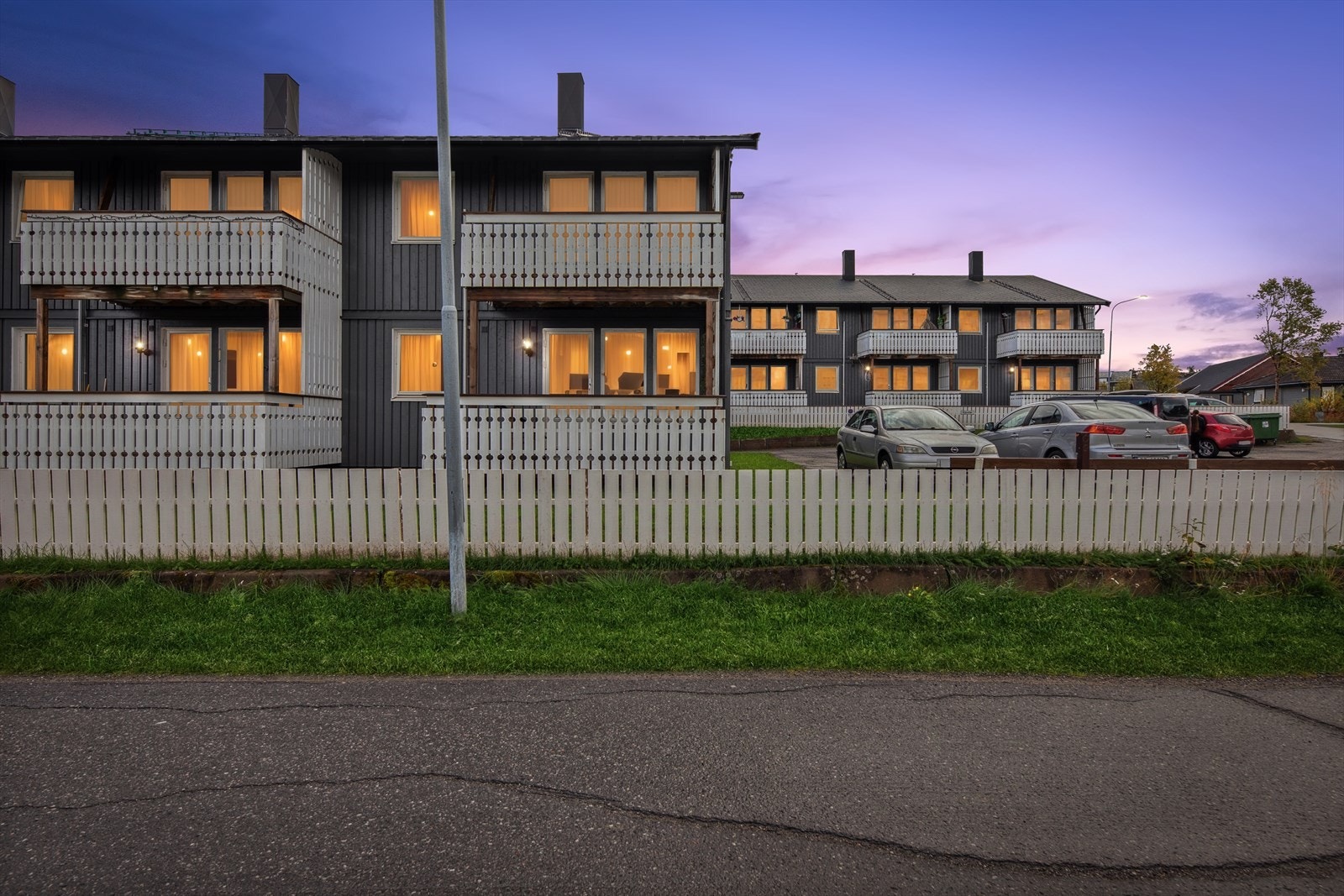 DNB Eiendom v/Johan Aslak Somby har gleden av å presentere Fjellvåkveien 24 - En praktisk renovert andelsleilighet - Innflytningsklart! Galleribilde