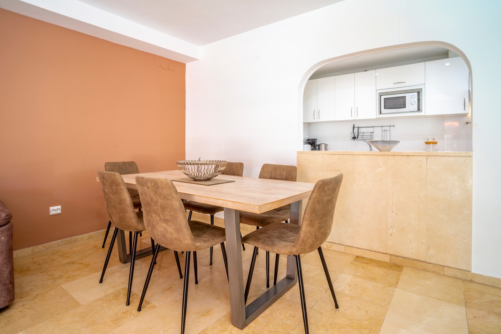 Spisebord Galleribilde