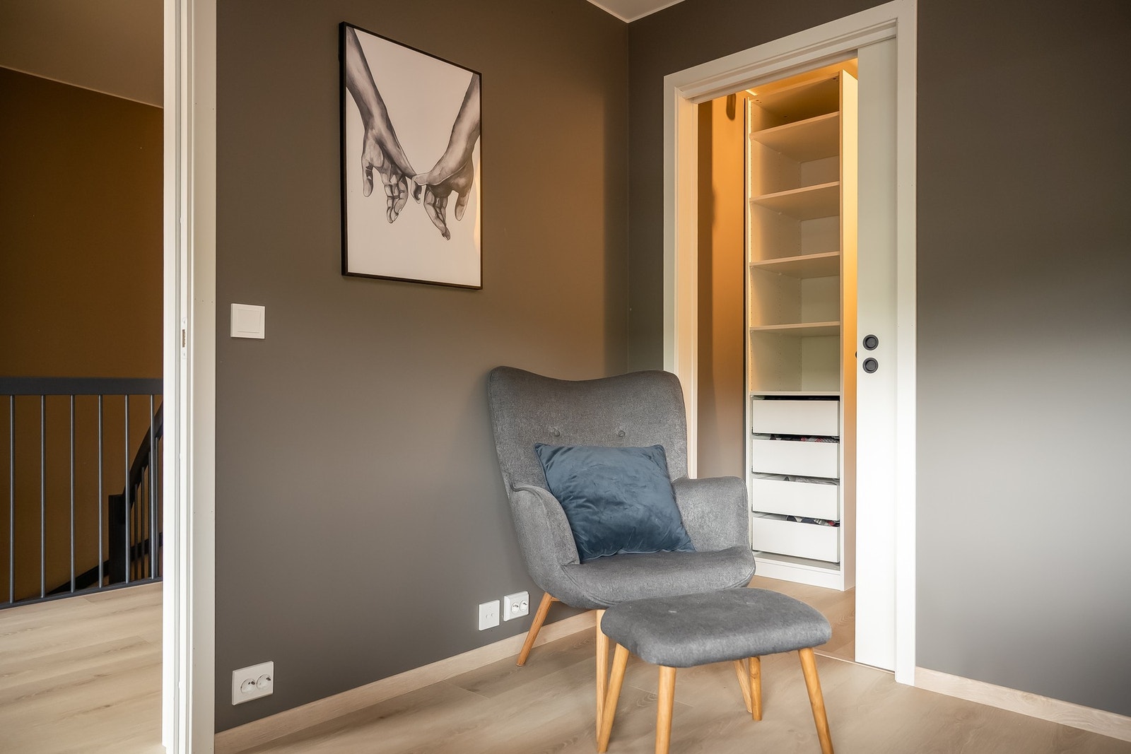 3 av boligens 4 soverom ligger i 2. etasje. Galleribilde