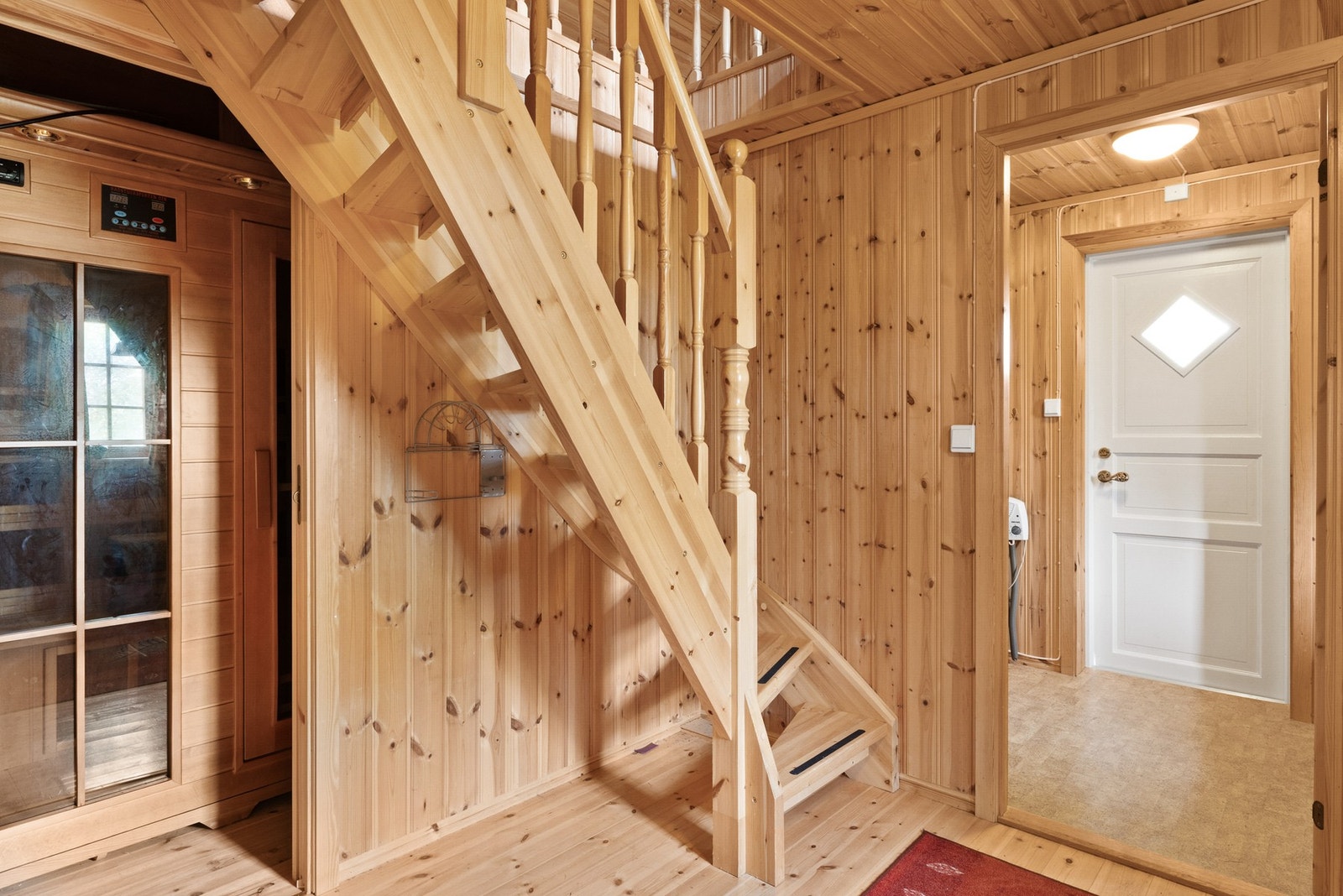 Nyt en varm og avslappende stund i badstuen etter en lang dag i bakken Galleribilde