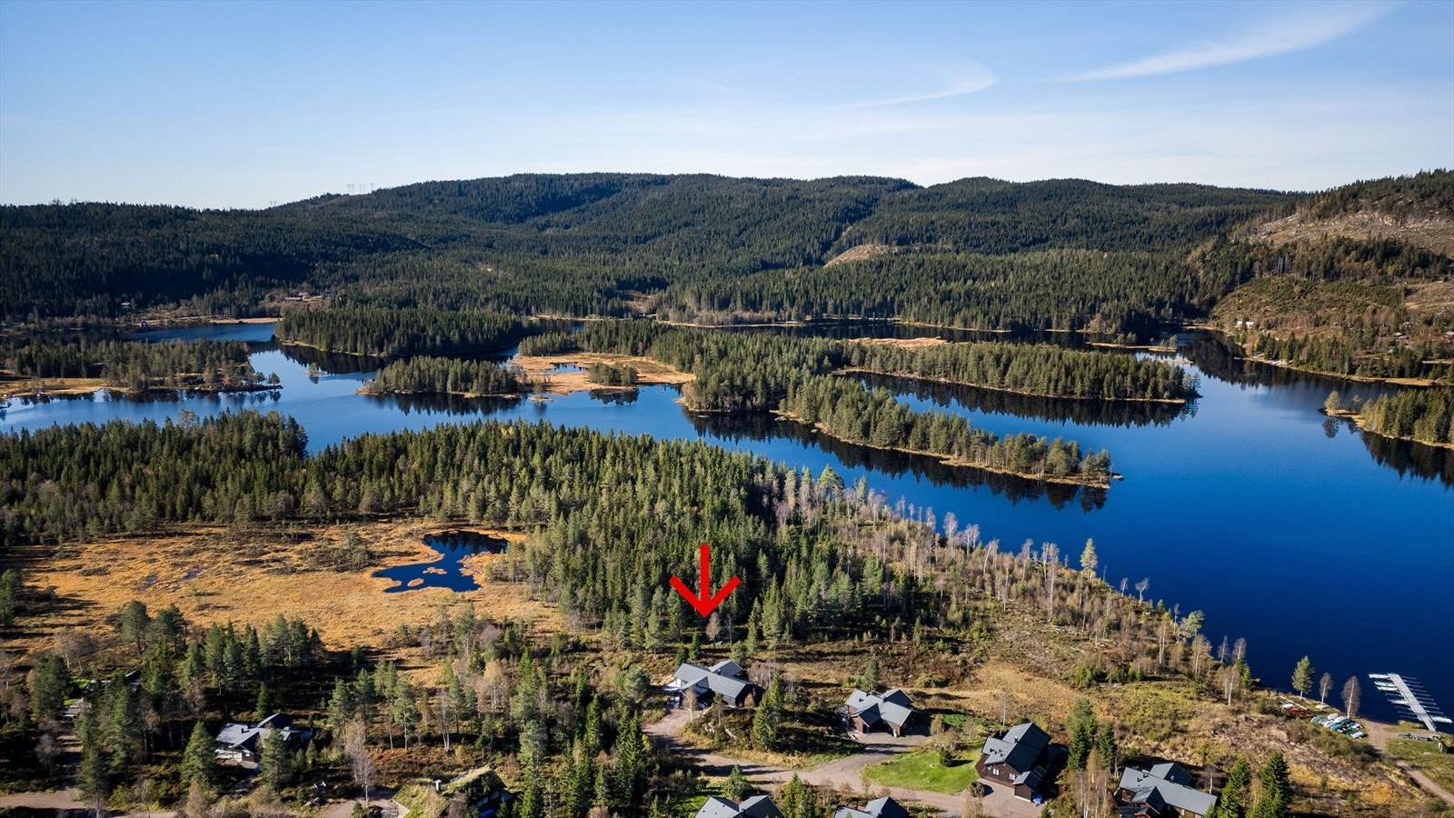 Område byr på fiskemuligheter, skiløyper, turstier og rekreasjon hele året Galleribilde