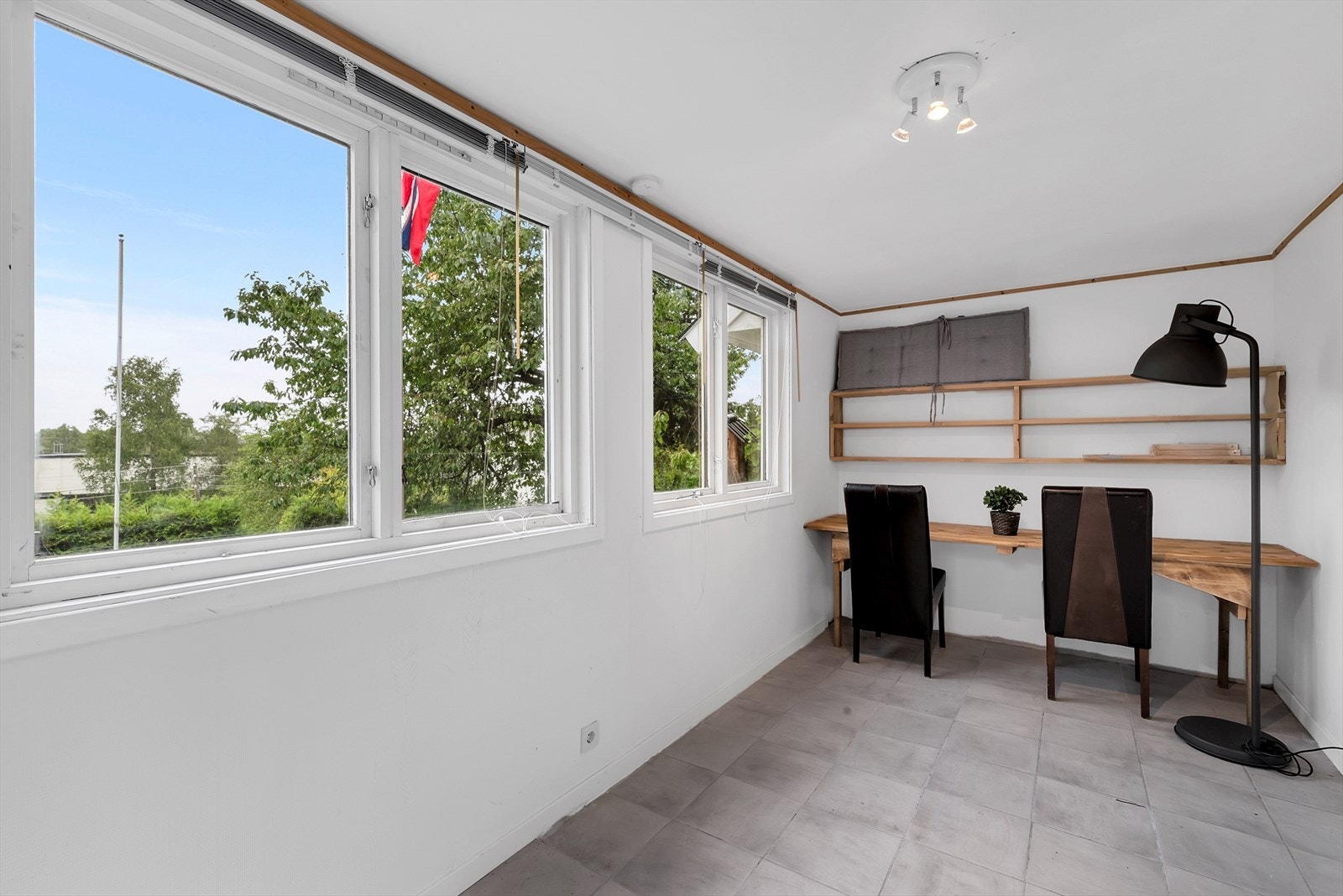 Eiendommen har et praktisk anneks på 22m². Galleribilde