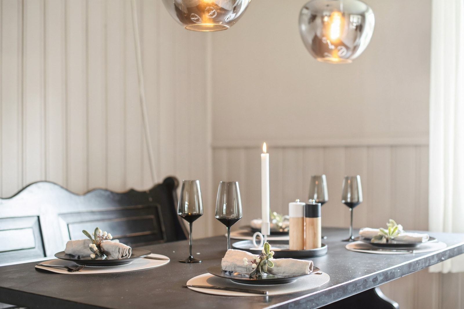 Her er det god plass for sosiale sammenkomster og måltider. Galleribilde