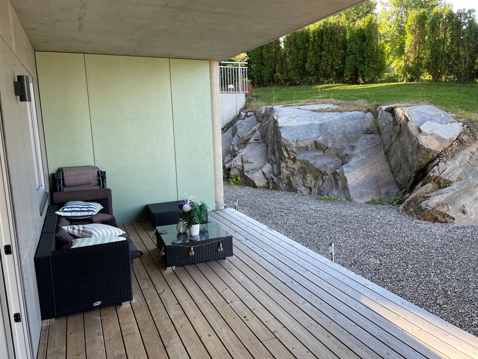 Uteplass Galleribilde