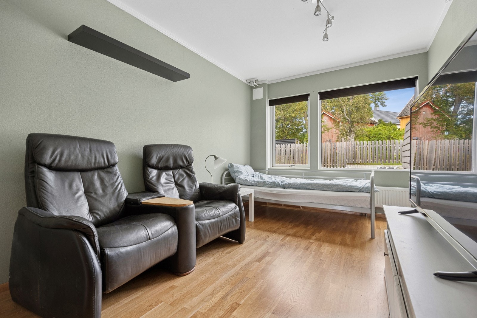 Etasjen rommer tre soverom på 7 kvm, 10,5 kvm og 11,5 kvm. Galleribilde