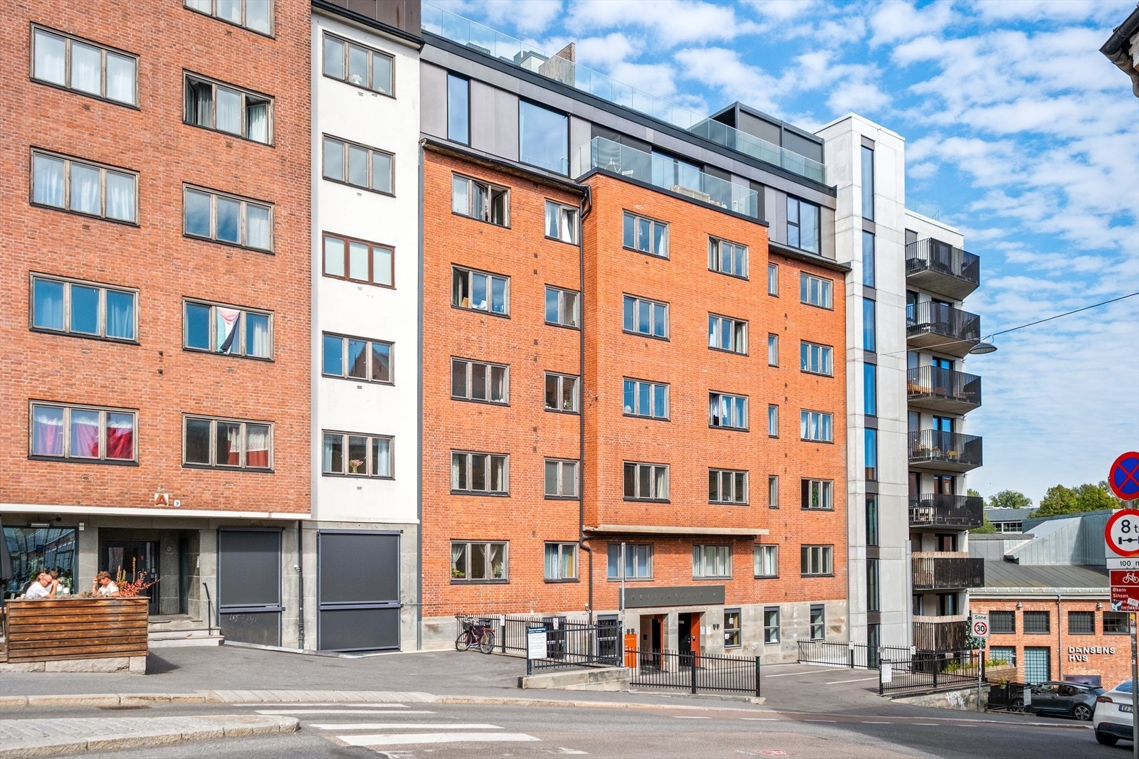 Fasade. Galleribilde