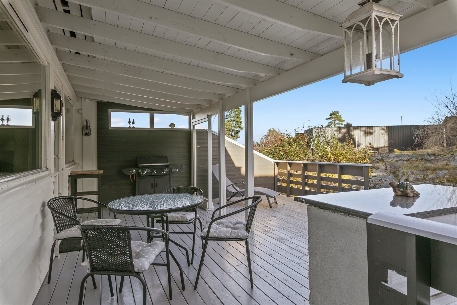 Overbygget terrasse mot øst Galleribilde