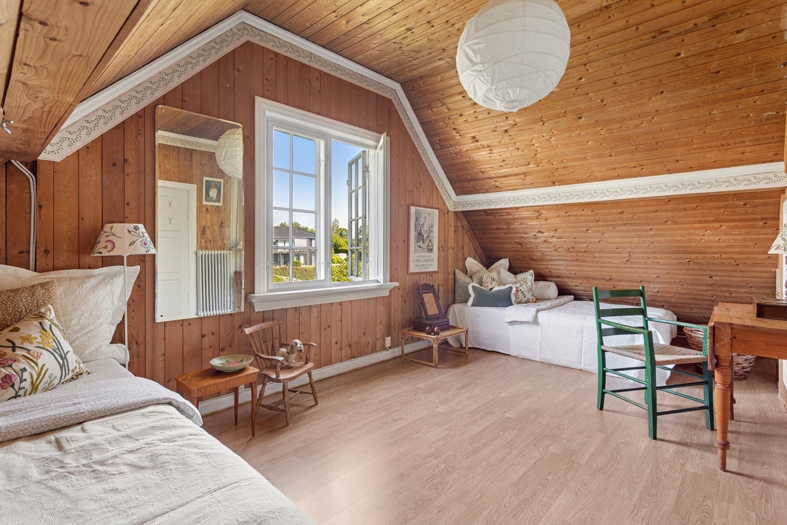 Soverommene har god plass til møbler. Galleribilde