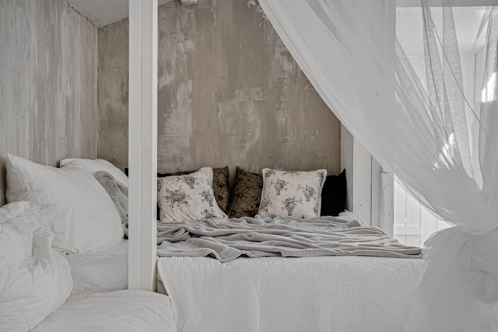 Her er sofakroken hvor du kan ligge å se film og kose deg Galleribilde