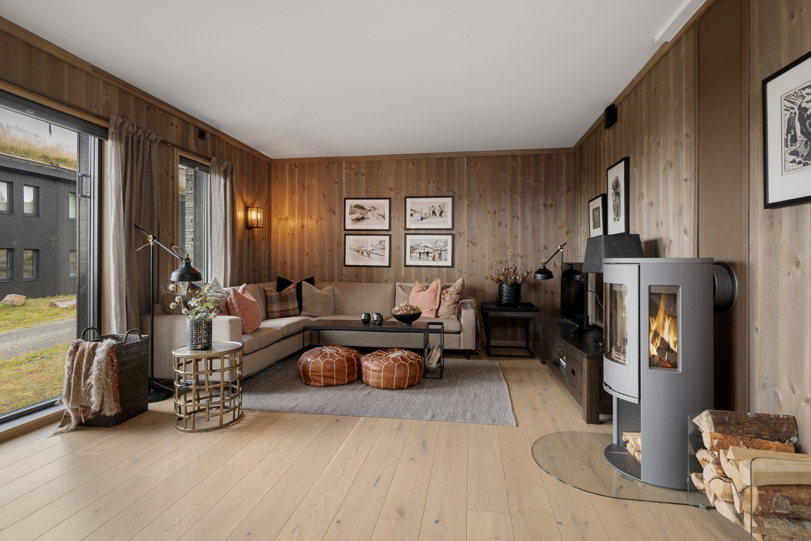 Leiligheten ligger i 1. etasje, går over ett plan og har et internt bruksareal på totalt 71 kvm. Galleribilde