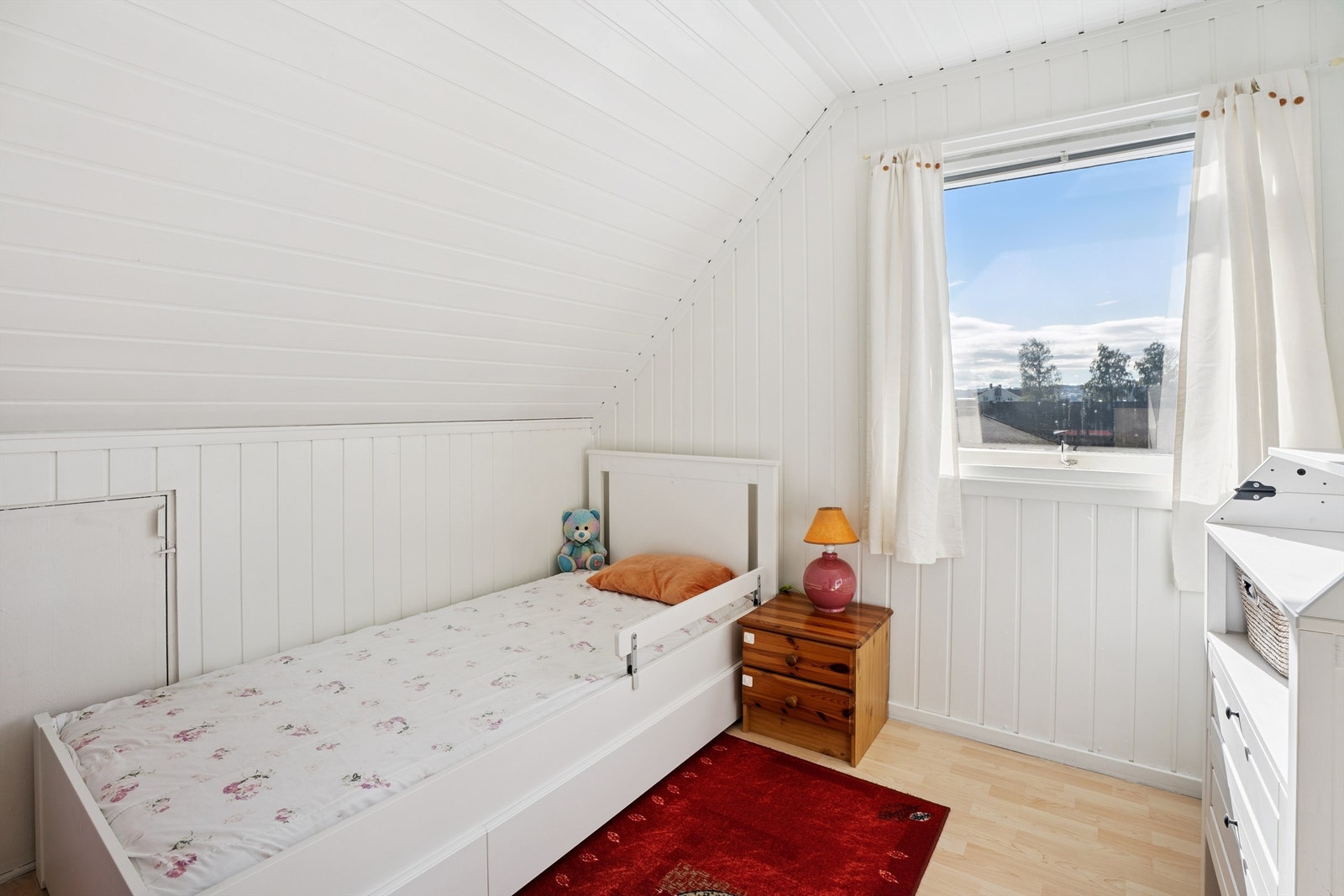 Det tredje soverommet egner seg godt som barnerom, gjesterom eller kontor. Galleribilde