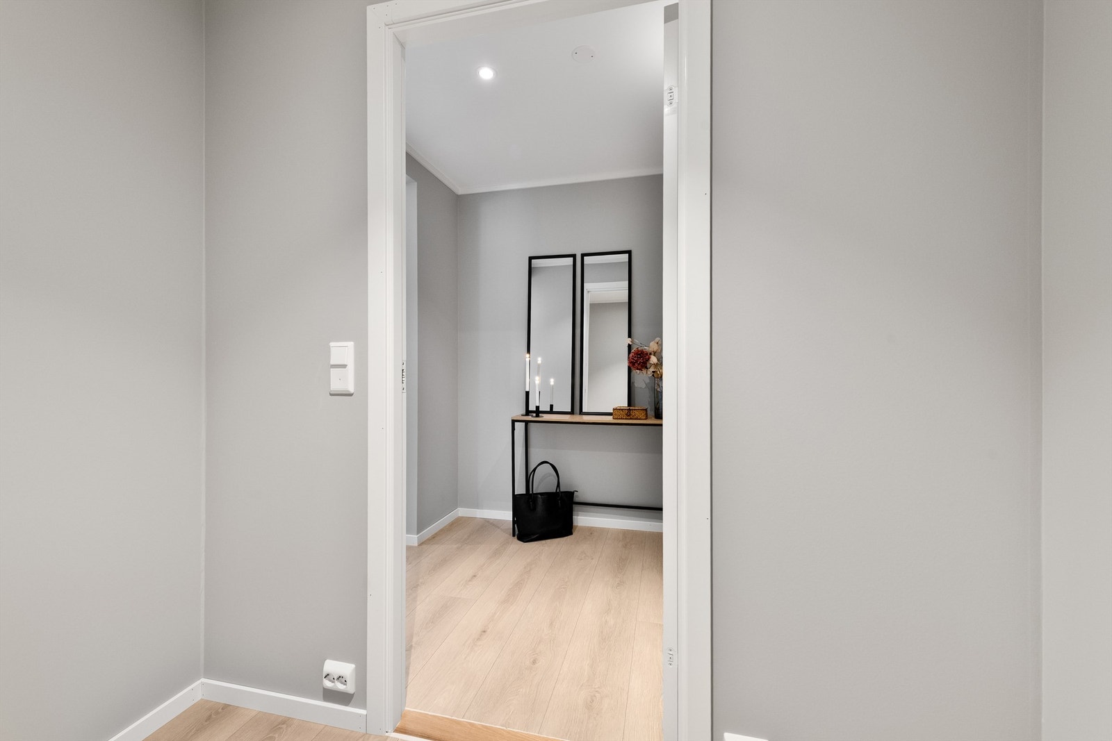 Bildet tatt fra bod mot entrè Galleribilde