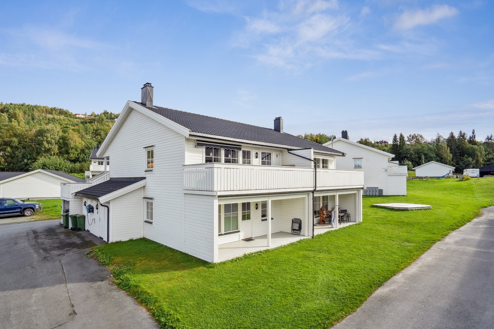 Velkommen til Tollmoveien 38 - Kontakt megler på 918 50 709 / morten.kjelsberg@em1.no dersom det ønskes privatvisning. Galleribilde