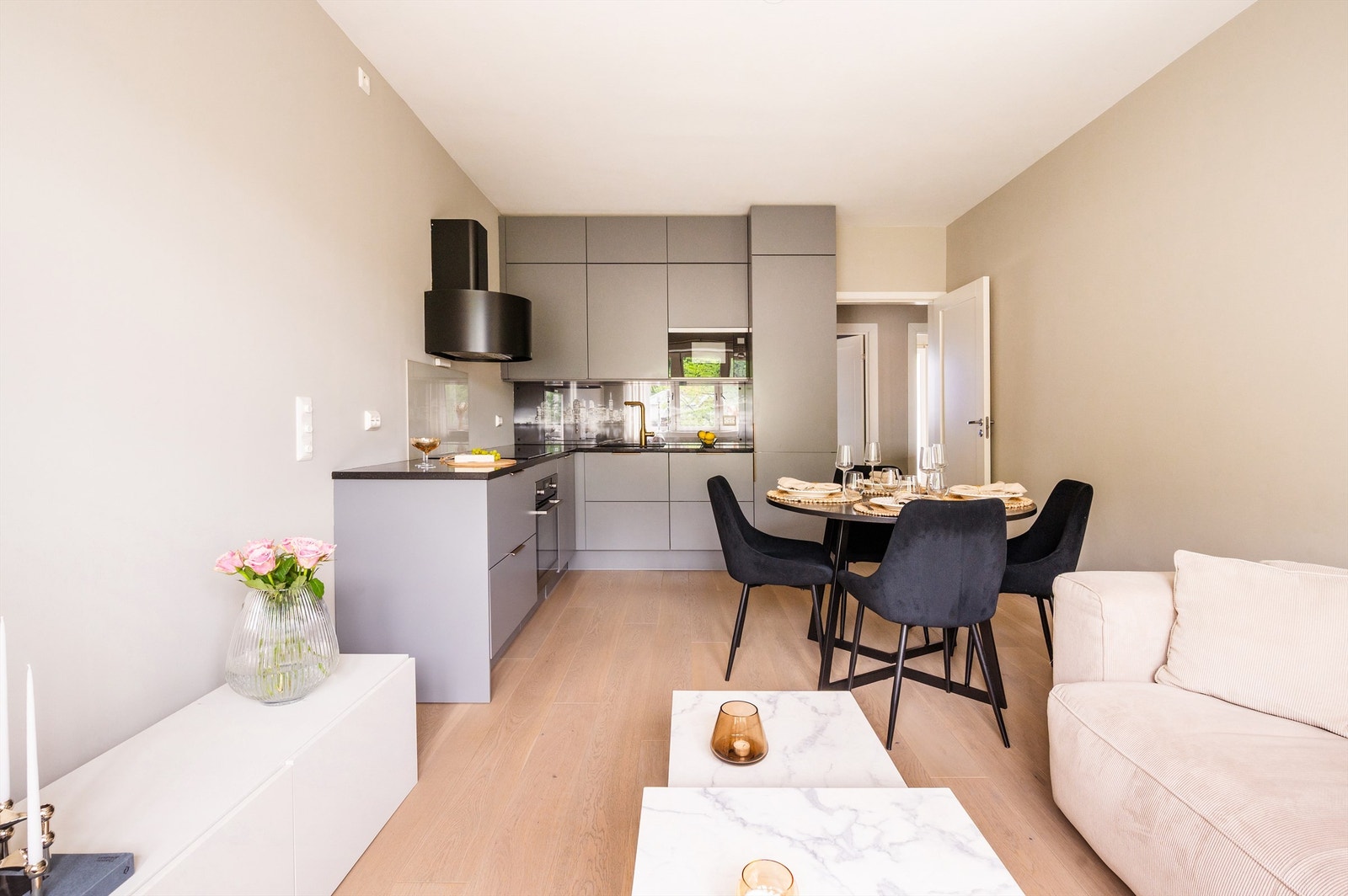 Den åpne planløsningen sørger for god arealutnyttelse Galleribilde