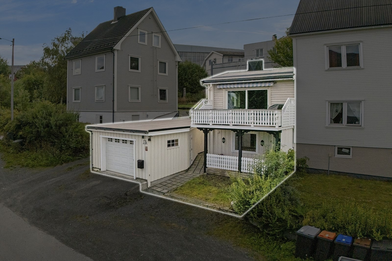 En innholdsrik bolig med tilhørende garasje, sentralt plassert i Narvik! Galleribilde