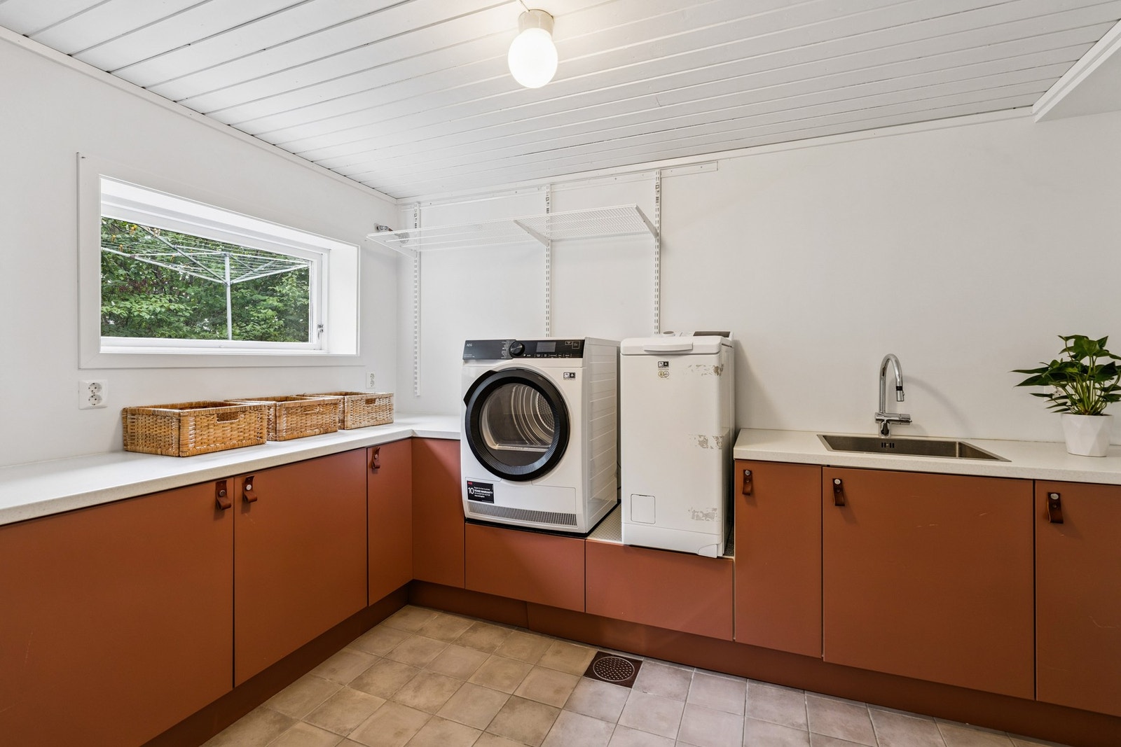 Vaskerom pusset opp 2019 av fagfolk Galleribilde