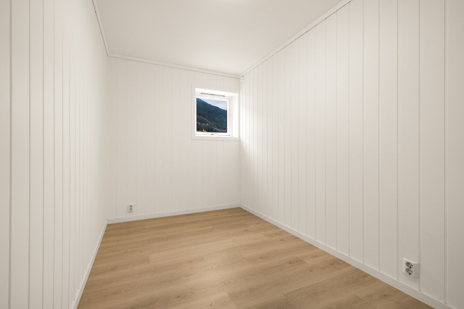 2. soverom på 6,3 kvm. Galleribilde