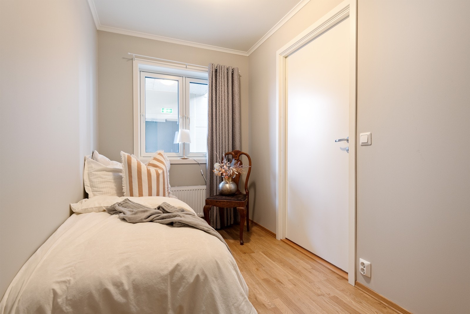 Soverom 2. Funker fint som et barnerom eller gjesterom Galleribilde