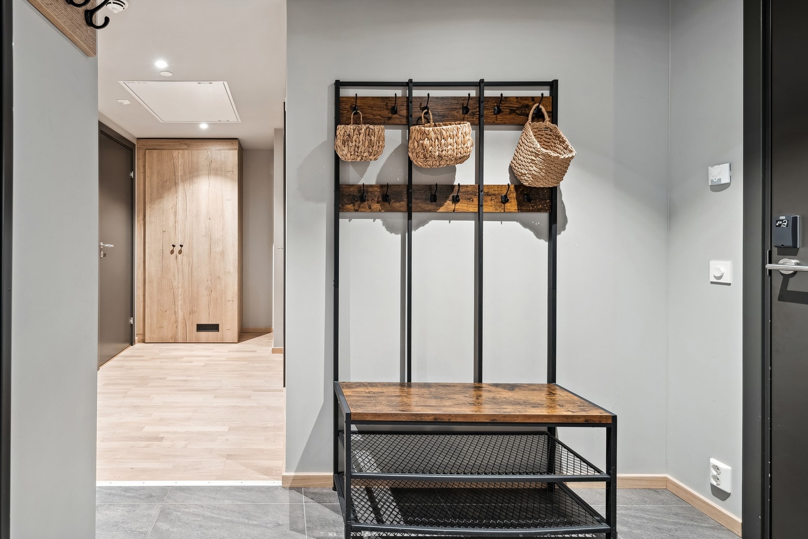 Entré/Gang - Boligen er tilknyttet balansert ventilasjonsanlegg Galleribilde