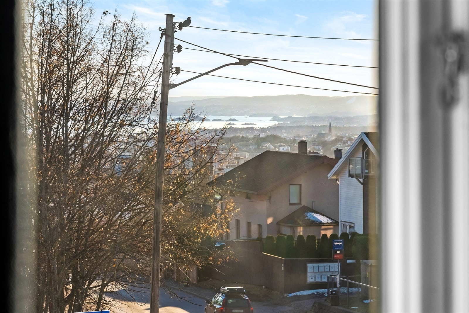 Fra stuen er det også fantastisk utsikt ut til Oslofjorden. Galleribilde