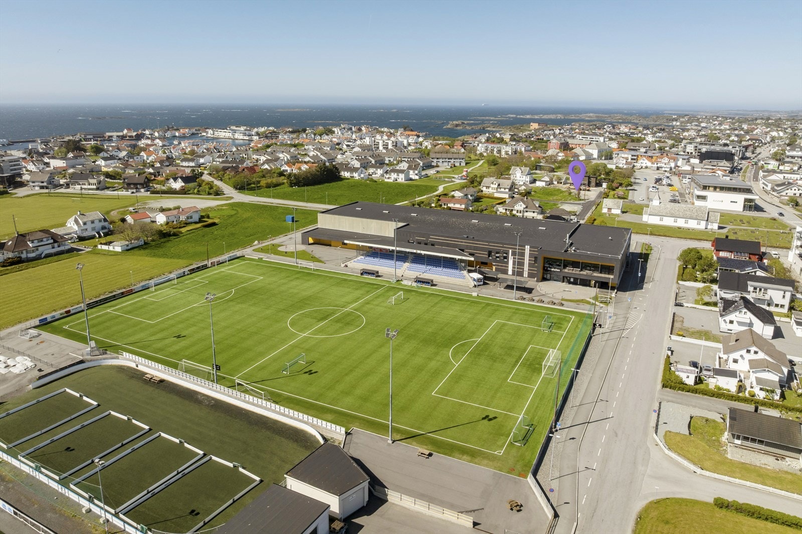 Avstanden mellom idrettsanlegget og tomten. Galleribilde