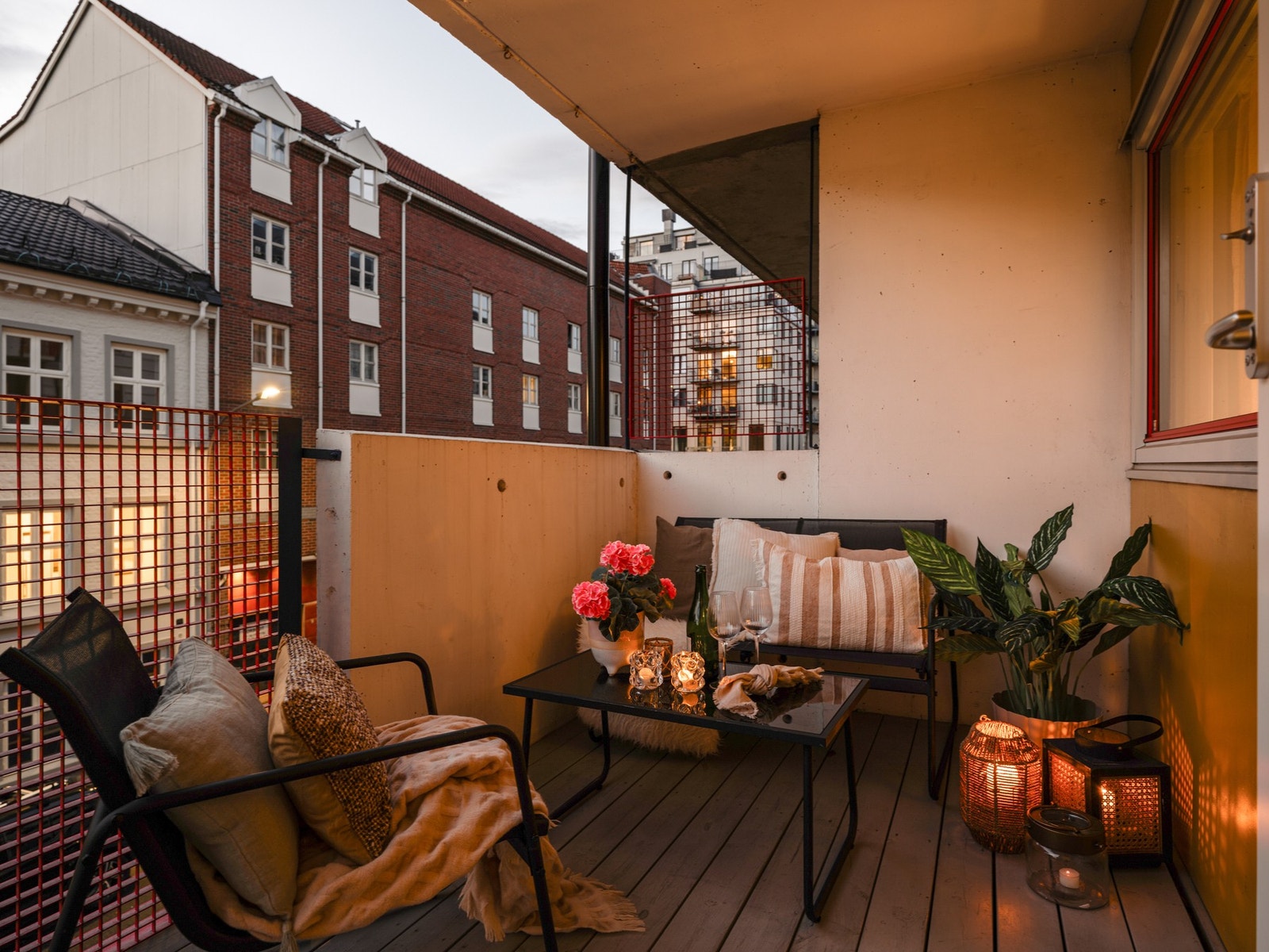 Velkommen til Gøteborggata 1, presentert av EIE eiendomsmegling v/ Aleksander Stoveland og Sturla Trudvang! Galleribilde