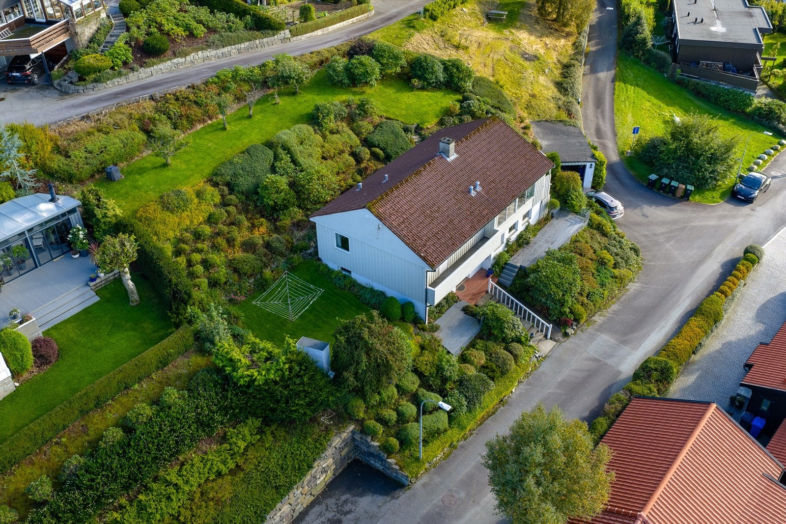 I 1978 ble det oppført garasje på eiendommen. Galleribilde