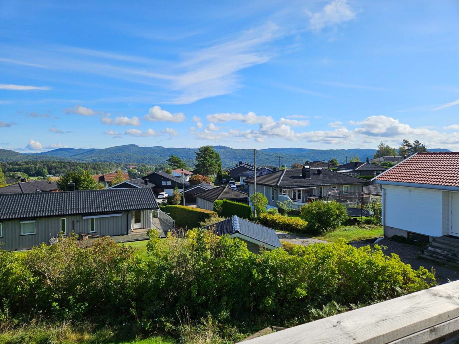 Flott rekkehusleilighet med nydelig utsikt Galleribilde