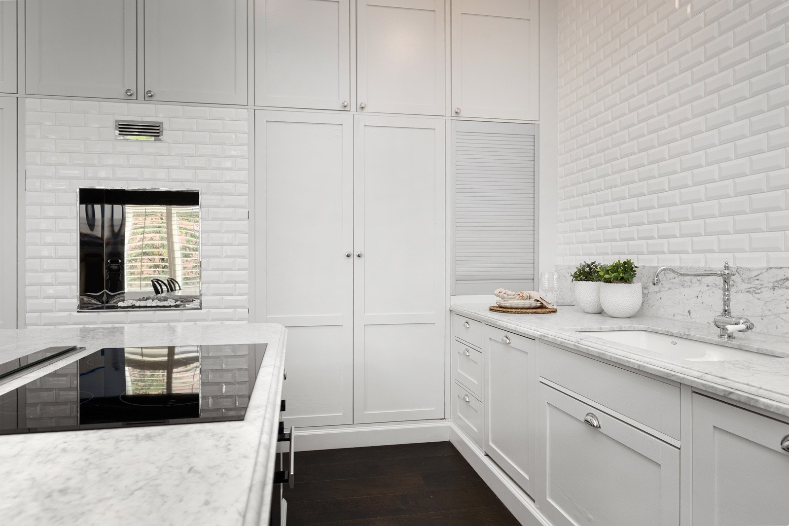 Godt med skap- og benkeplass Galleribilde