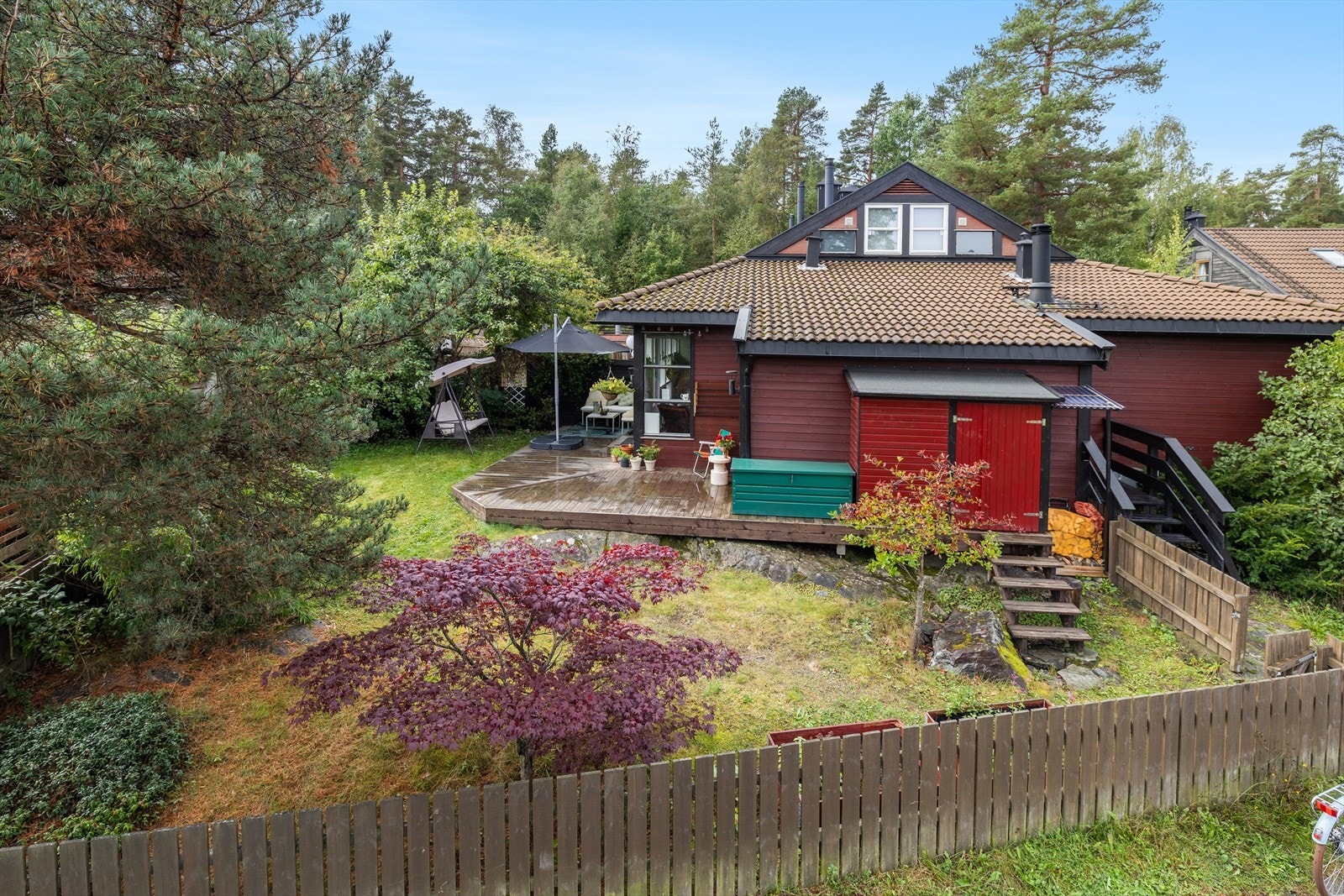 Blåbærstien 3A er er veldig koselig, lite og gjennomgående enderekkehus på én flate. Galleribilde