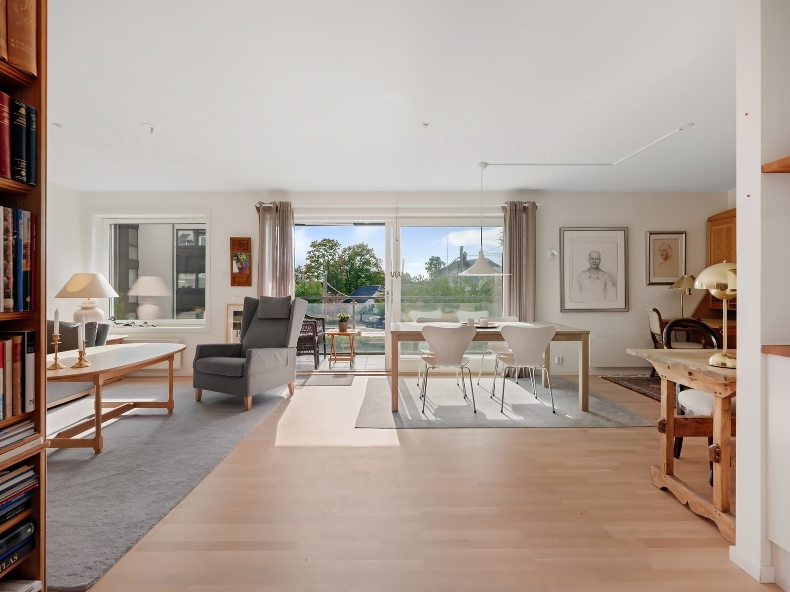 Lys og pen leilighet i nybygg fra 2016 Galleribilde