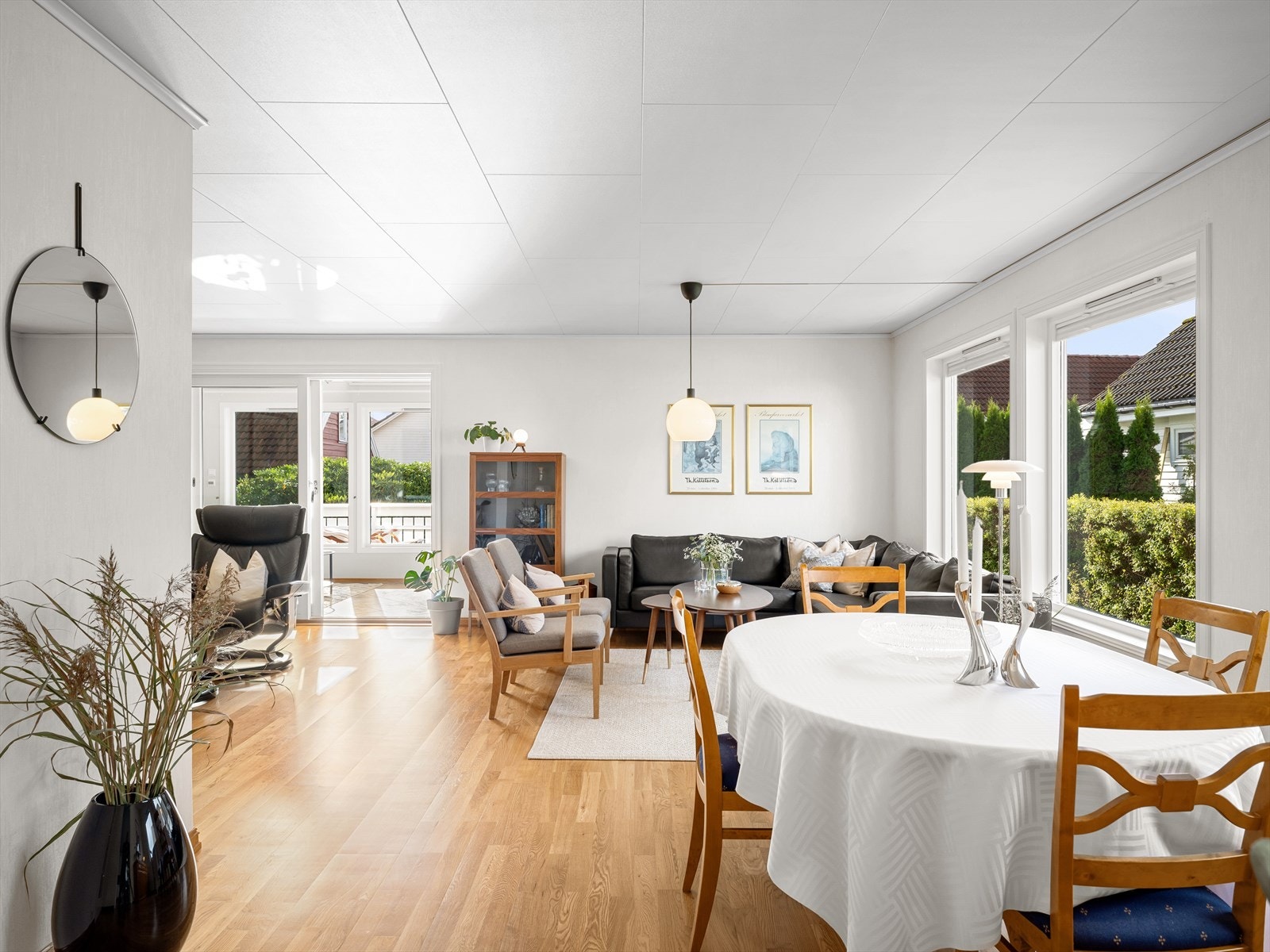 God plass til å trekke ut et langbord når gjestene kommer på besøk. Galleribilde