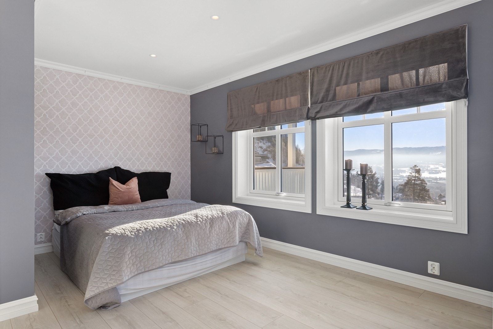 Soverom nr. 2. Galleribilde