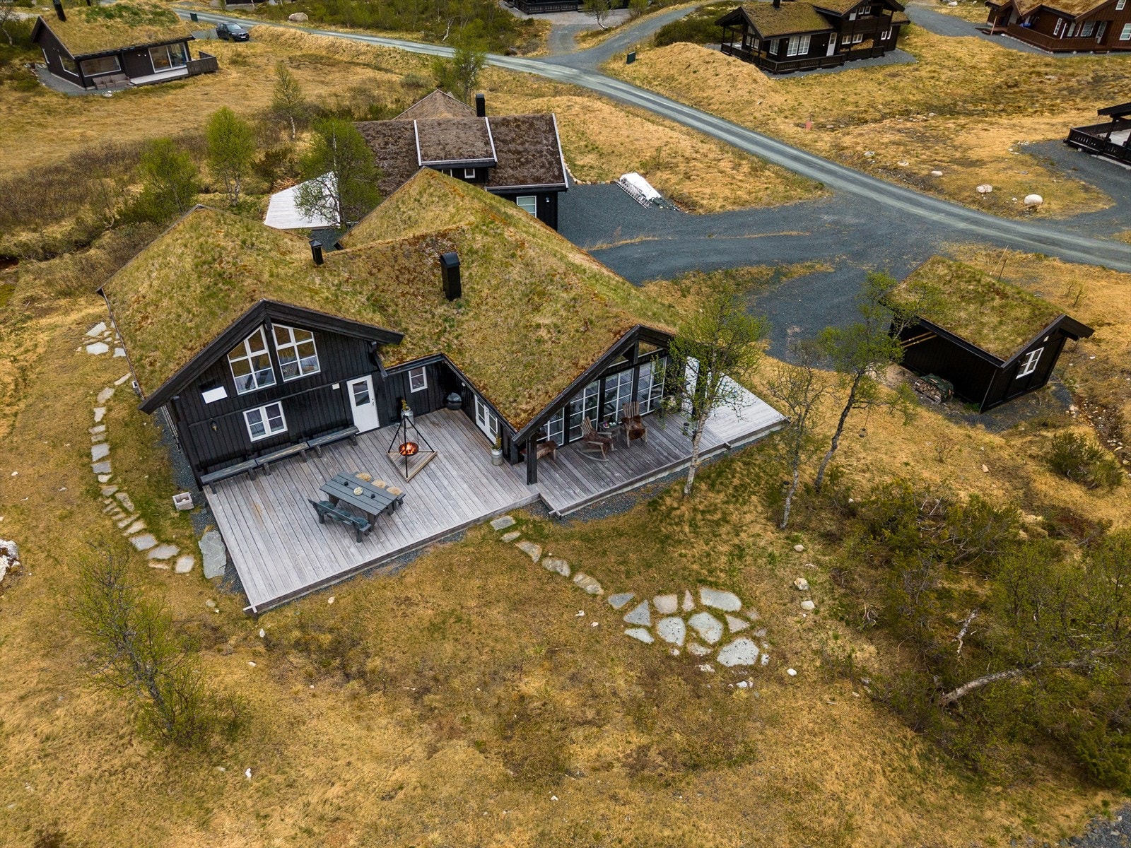 Heimvegli i Rauland tilbyr en perfekt kombinasjon av rolig hytteliv og rike naturopplevelser, med noe for enhver smak, året rundt. Galleribilde