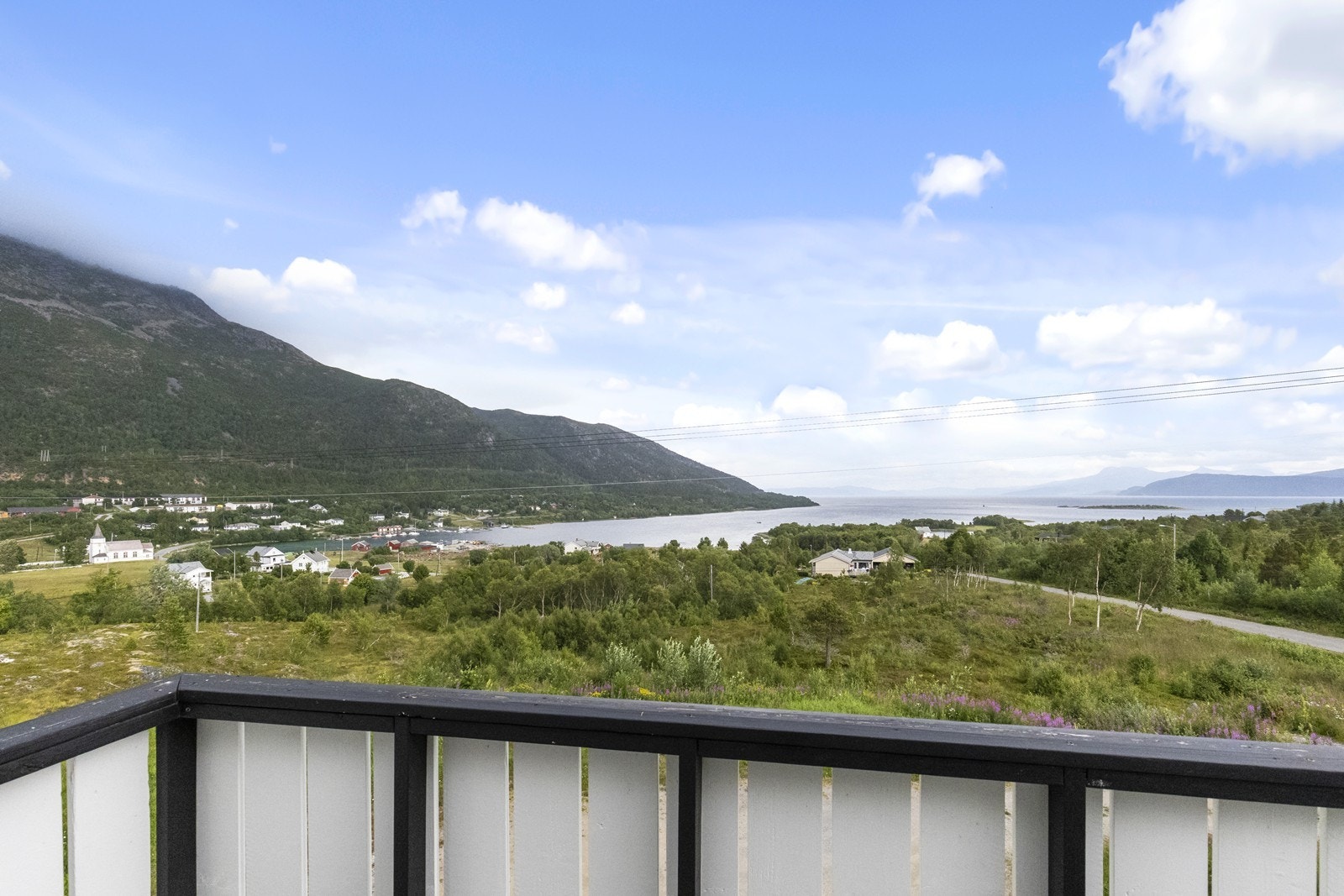 Flott utsikt sjøutsikt fra balkong Galleribilde