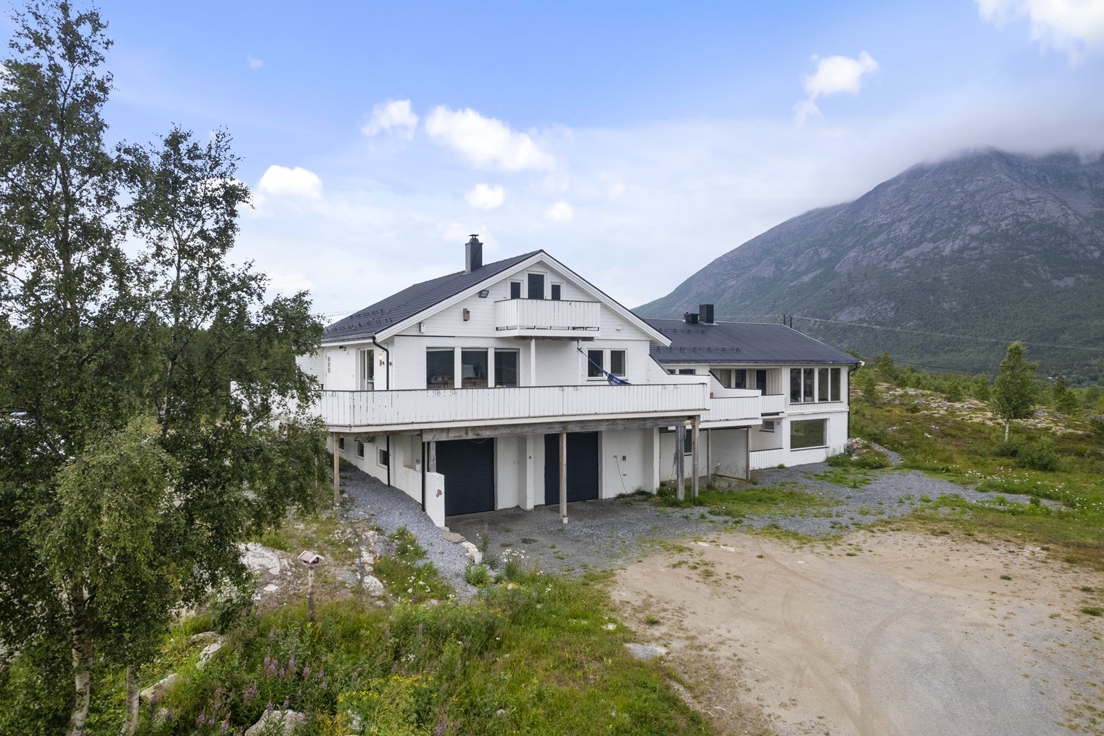 Velkommen til Hofsøyveien 23, presentert av Nordvik Finnsnes! Galleribilde
