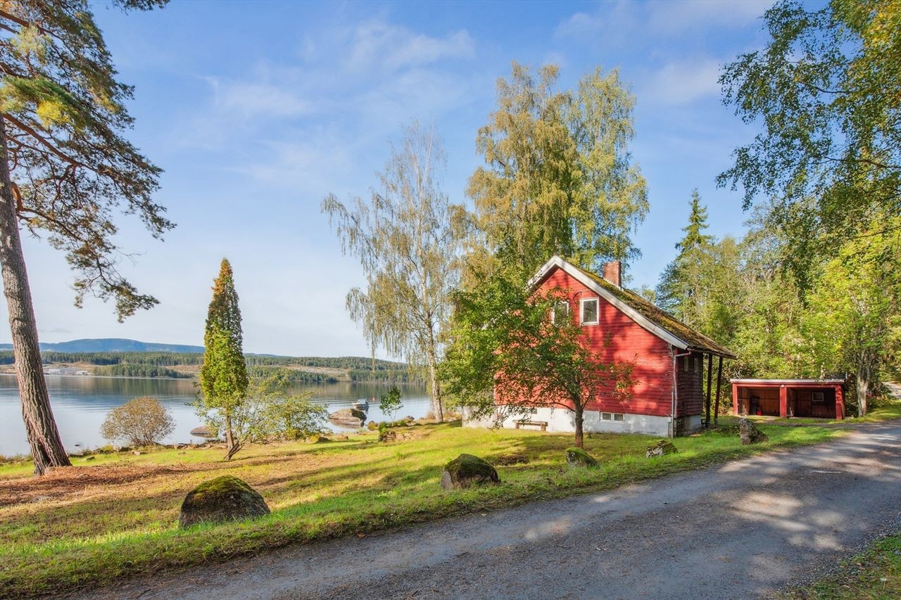 Tomten byr på en fantastisk utsikt. Galleribilde