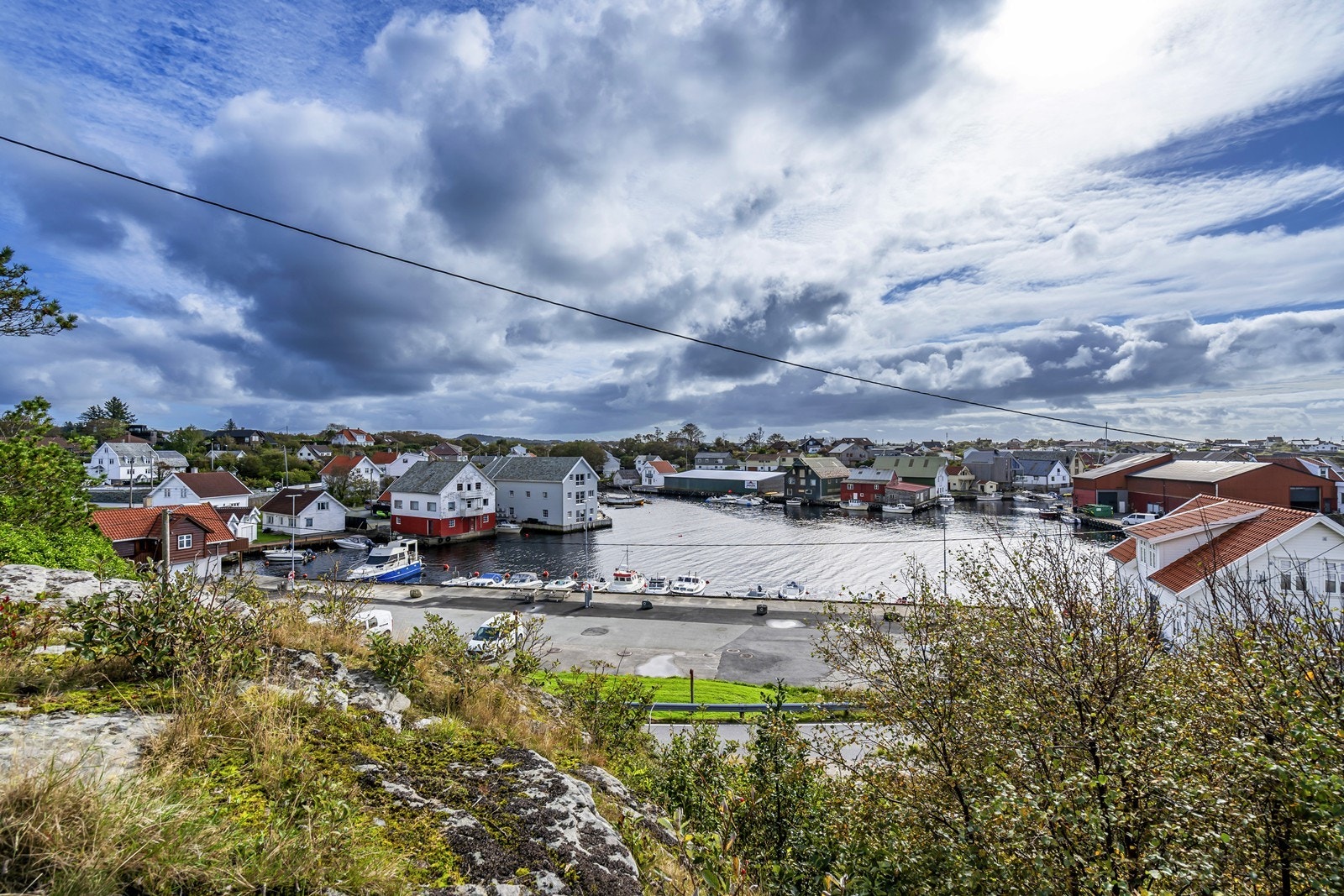 Utsikt mot sør/øst. Galleribilde