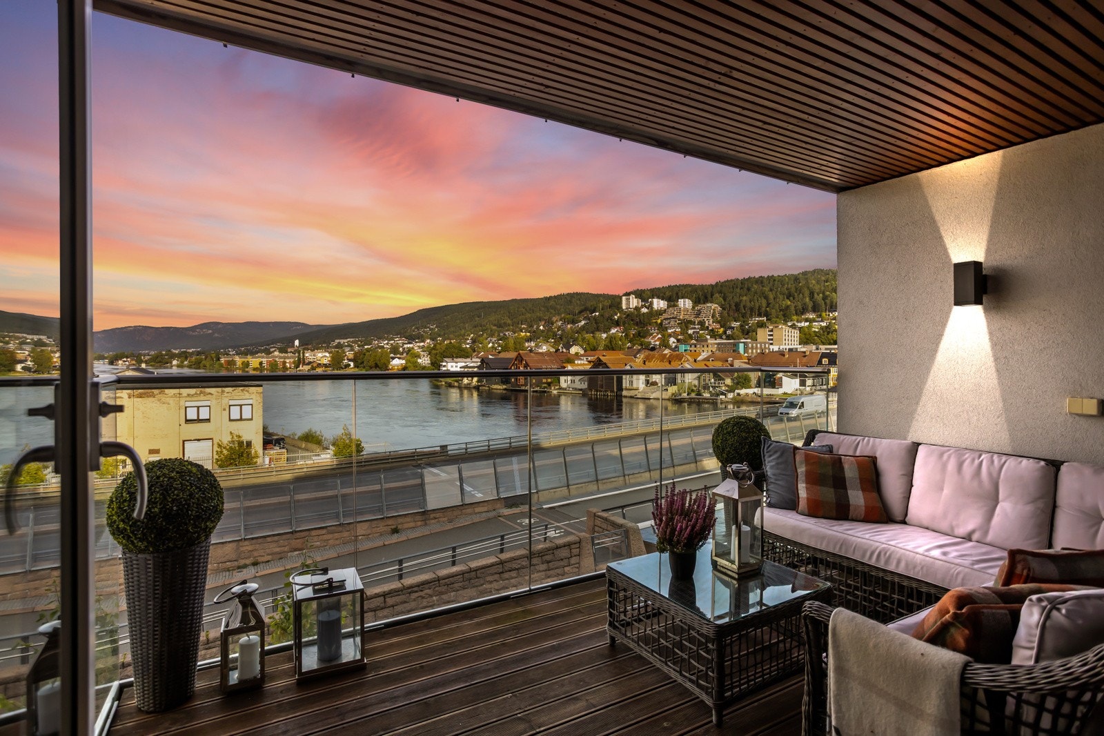 Idyll ved bryggekanten Galleribilde