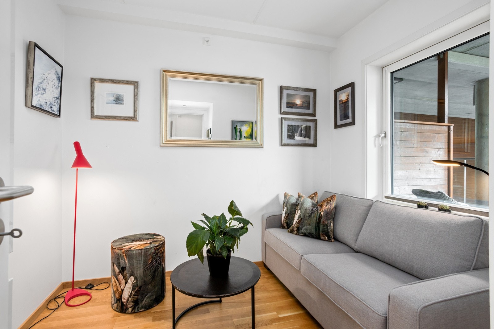 Soveorm 2 er vendt inn mot rolig atrium Galleribilde