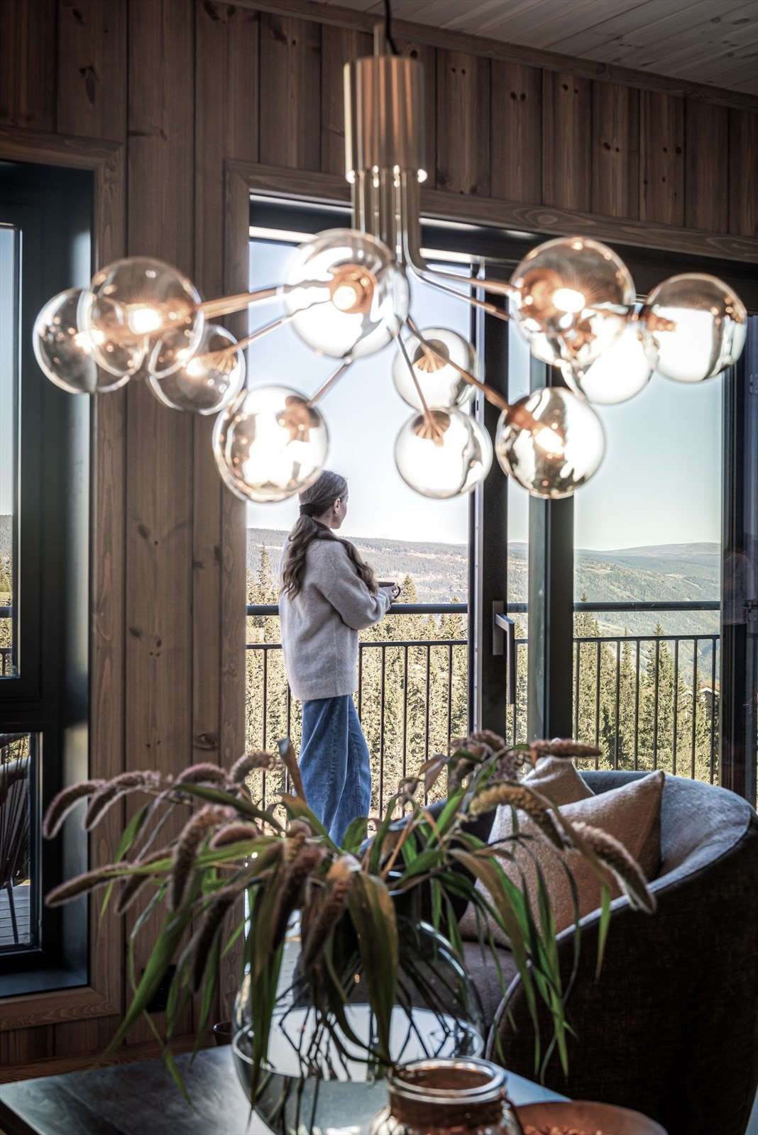 Fra stuen er det utgang til en den ene balkongen. Galleribilde