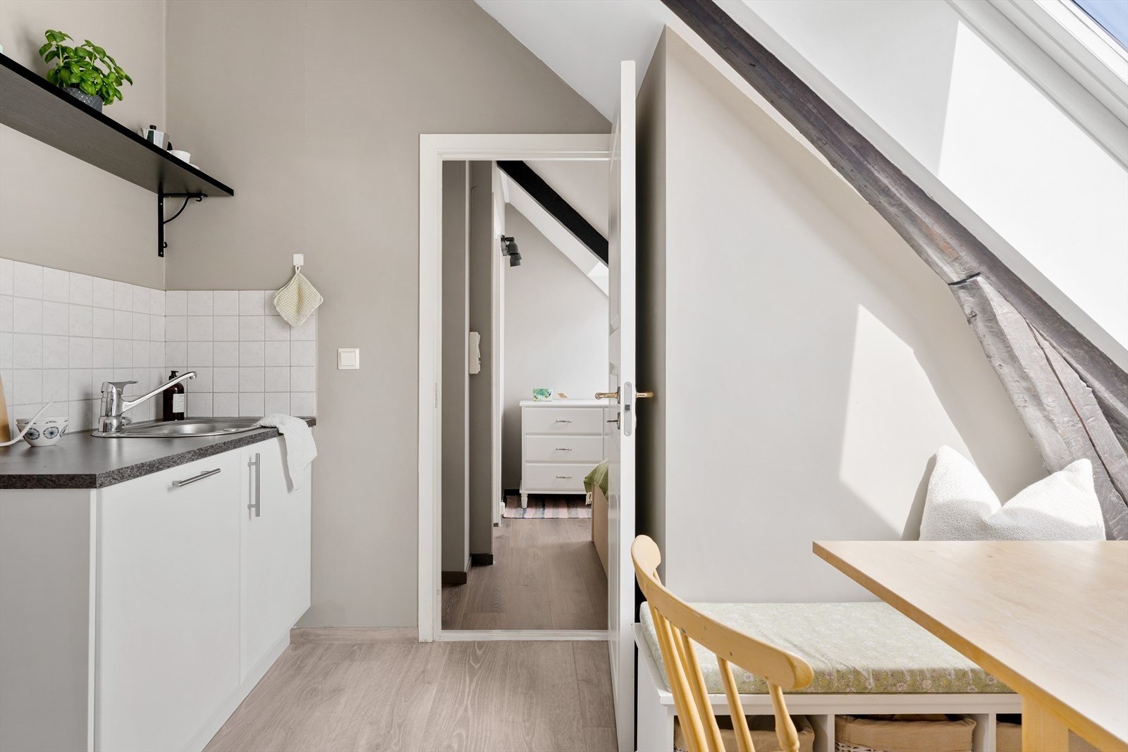 TV/internett og kommunale avgifter er inkludert i fellesutgiftene. Galleribilde