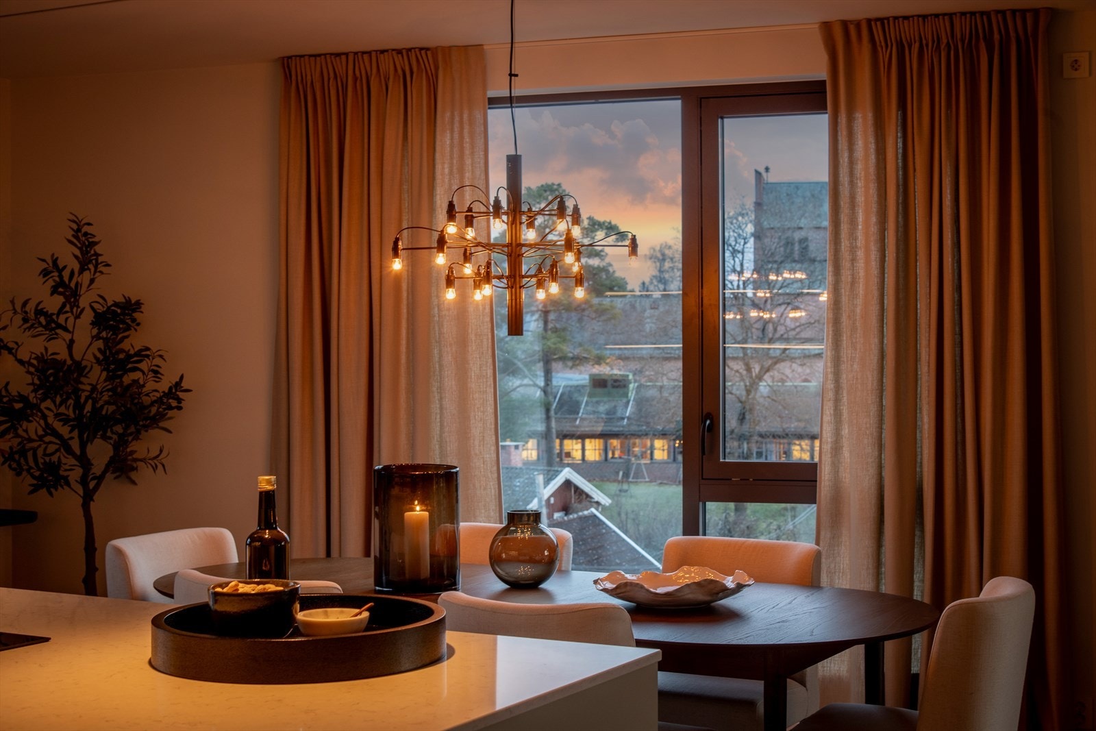 Kveldsstemning. Galleribilde