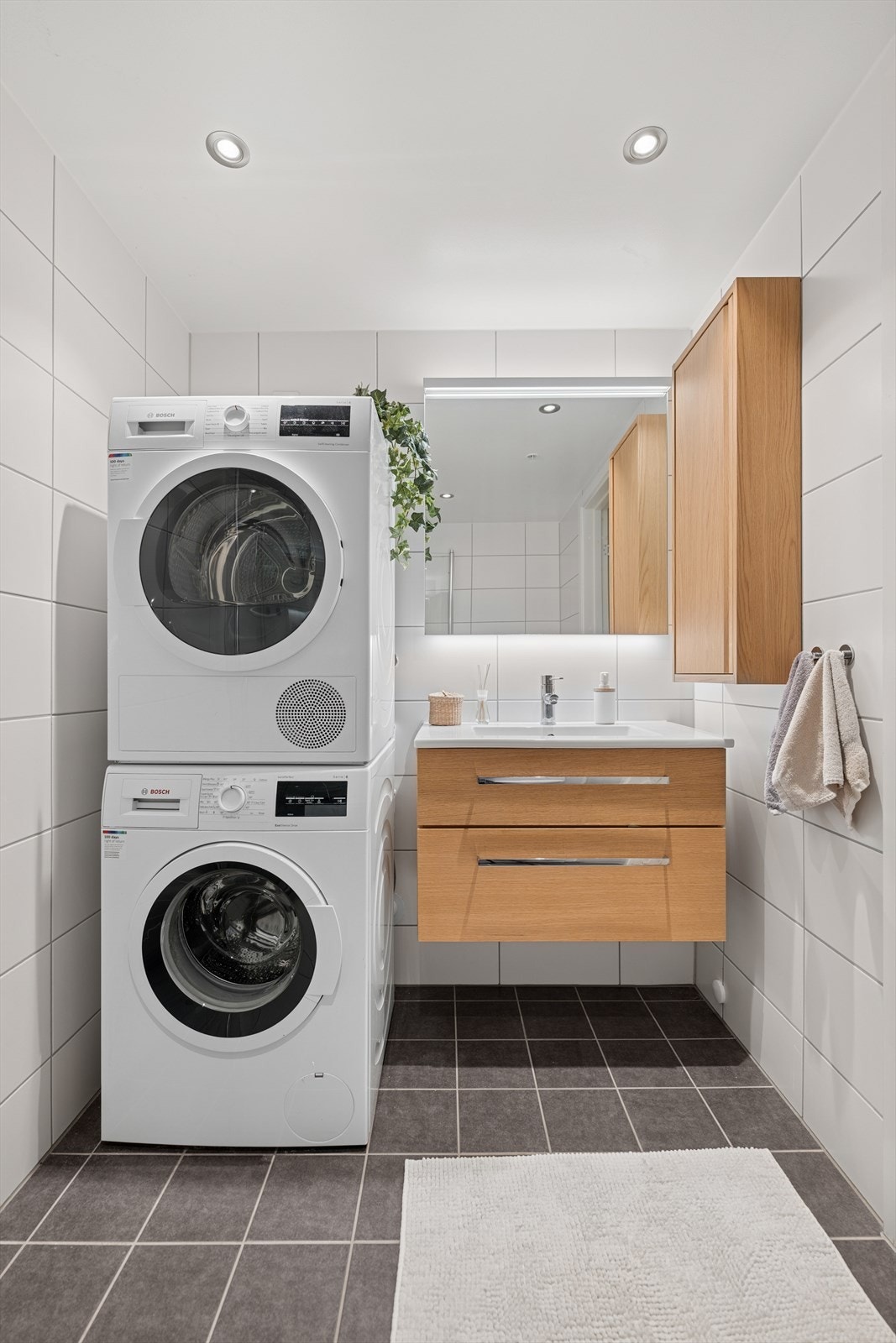 Med opplegg for vaskemaskin er alt lagt til rette for en praktisk og behagelig hverdag. Galleribilde