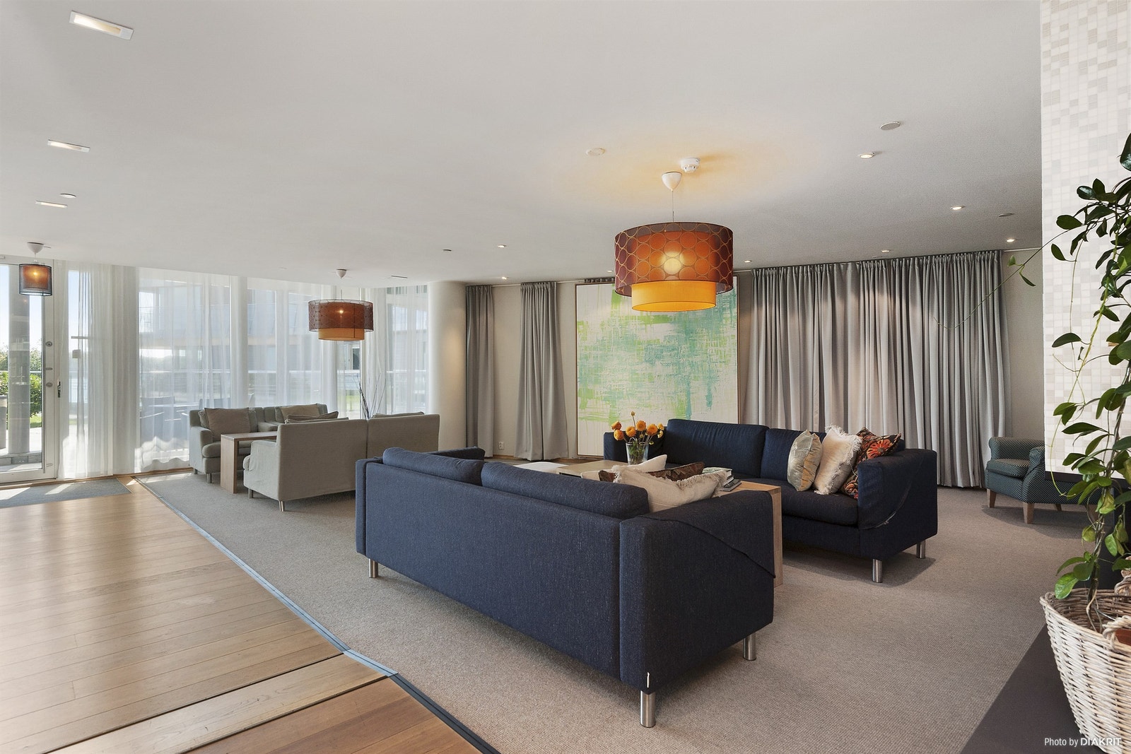 Plusskonseptet kan inngå i leien for kr.2500,- pr mnd. Pluss er i etasjen under og har flotte fellesarealer med bemannet resepsjon på dagtid i uken Galleribilde