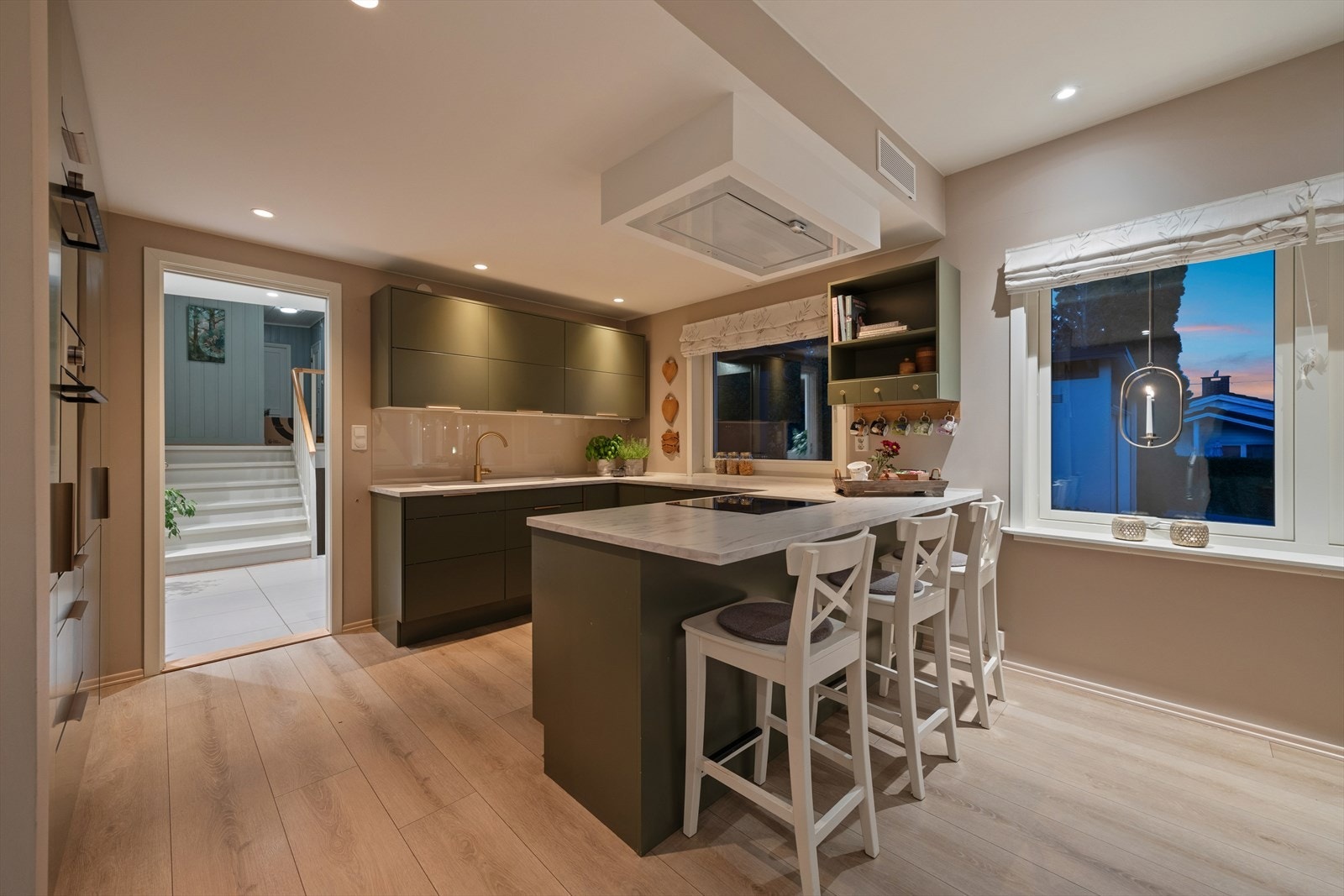 Boligen har en meget fin og praktisk planløsning Galleribilde