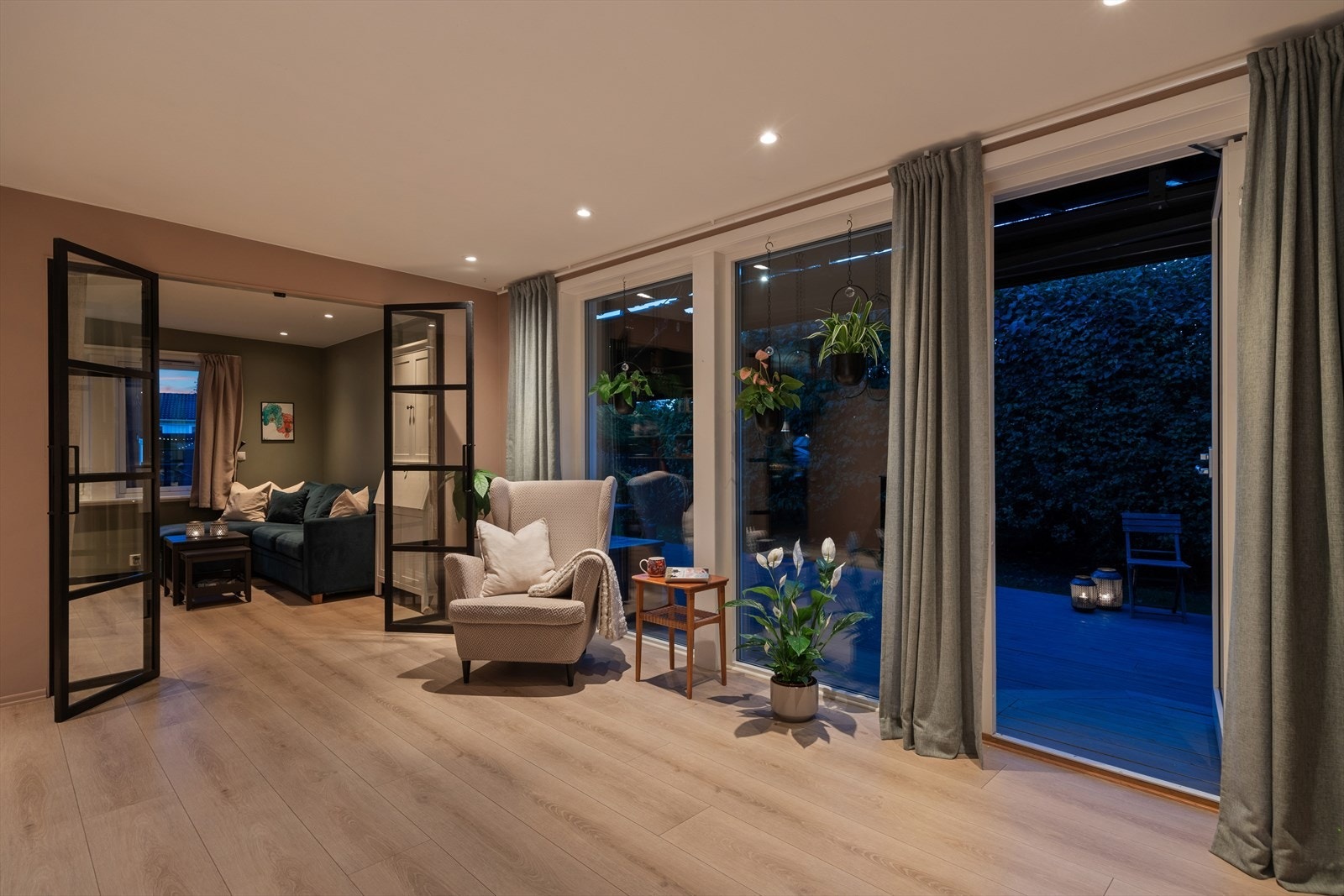 Boligen er betydelig oppgradert både innvendig og utvendig i perioden 2018-2022 Galleribilde