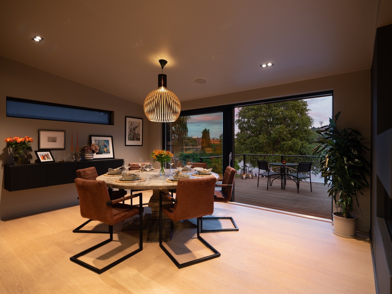 Spisestuen er på 18,5 kvm. Galleribilde