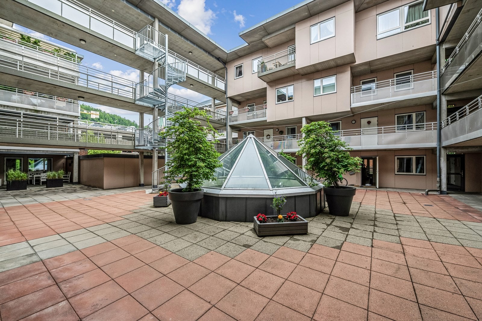 Kort vei til "ZikZak'en"-tursti som tar deg rett opp til Spiraltoppen! Galleribilde